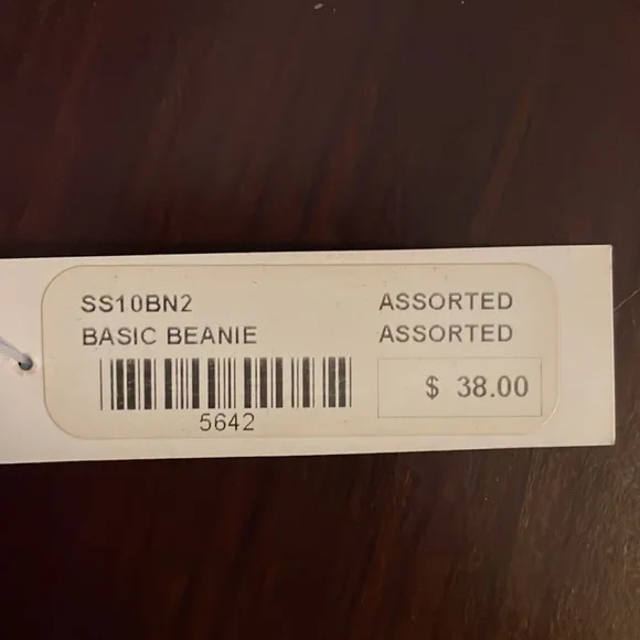 Supreme basic beanie. - Picture 2 of 2